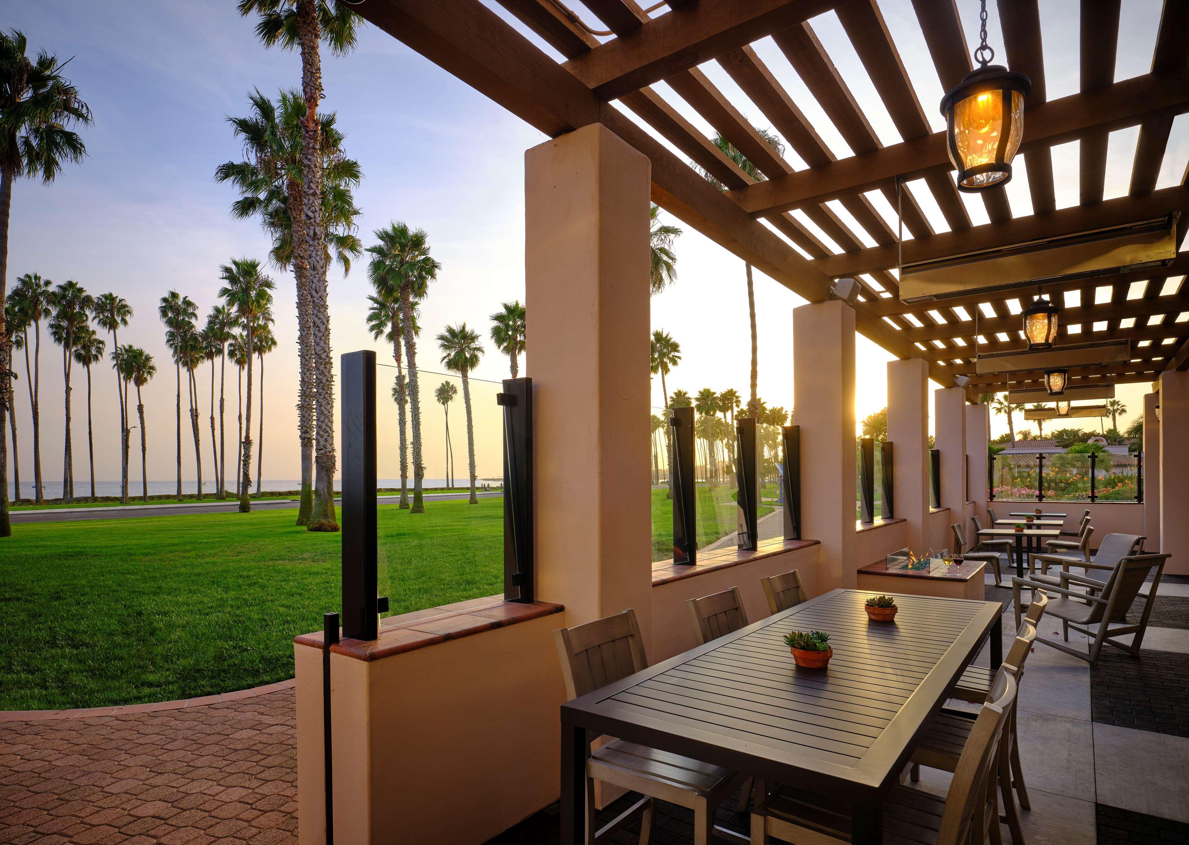 Hilton Santa Barbara Beachfront Resort Exteriér fotografie
